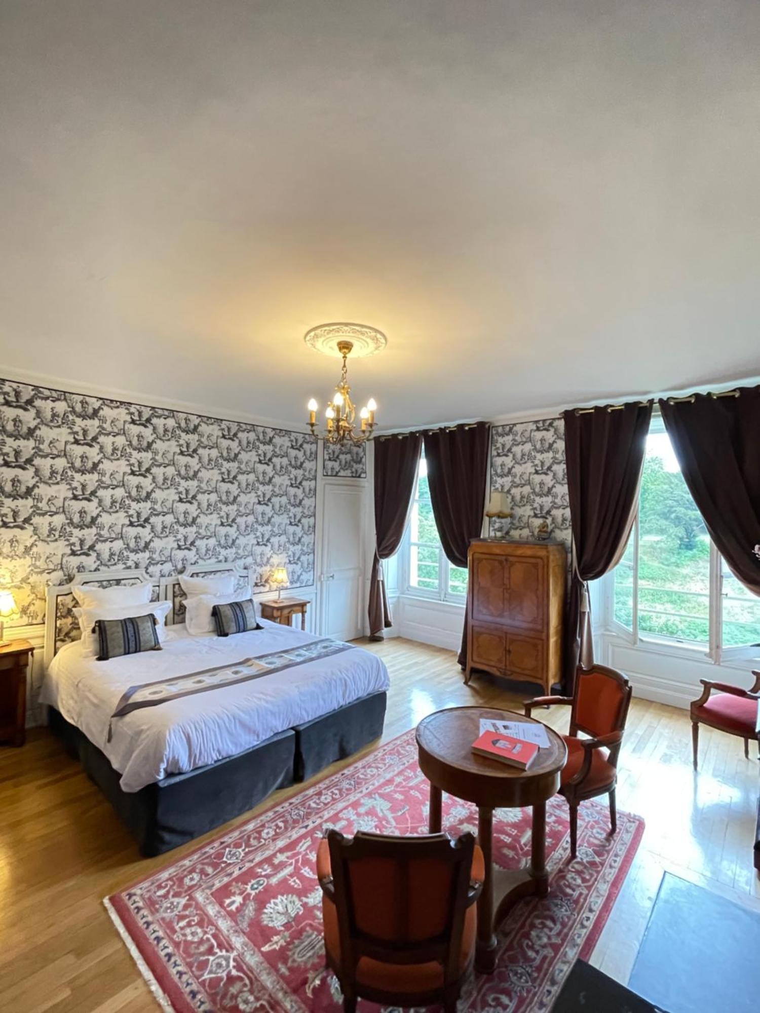 Castel Saint-Leonard Bed & Breakfast Falaise  Ngoại thất bức ảnh