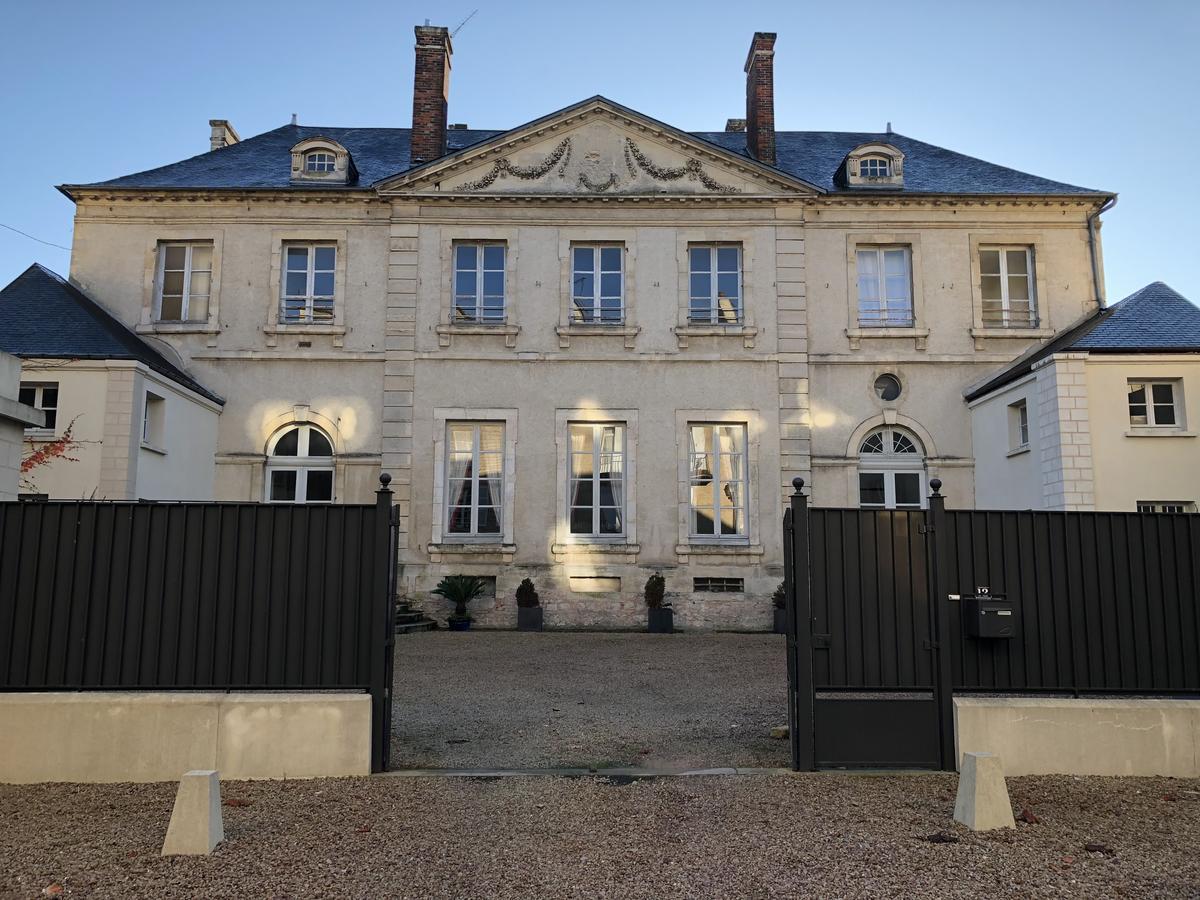 Castel Saint-Leonard Bed & Breakfast Falaise  Ngoại thất bức ảnh